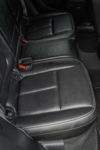 
								2018 Porsche Macan GTS Sport Utility 4D full									