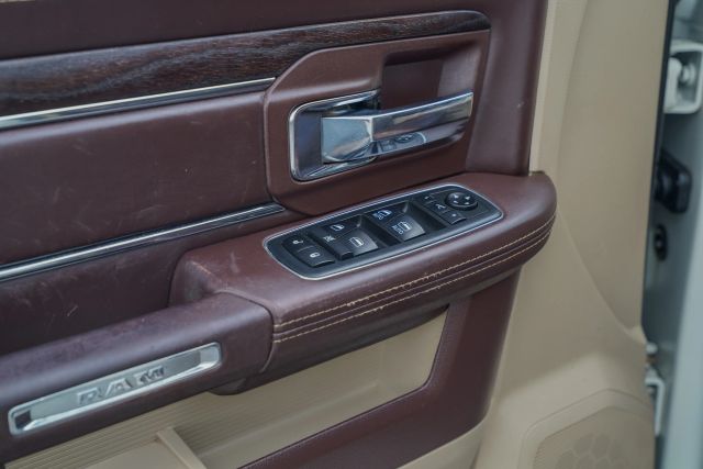 
								2018 Ram 3500 Crew Cab Laramie Longhorn Pickup 4D 8 ft full									