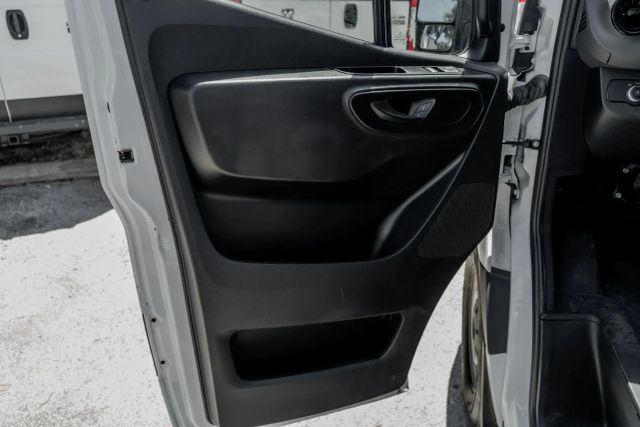 
								2023 Mercedes-Benz Sprinter 2500 Cargo High Roof w/170  WB Van 3D full									