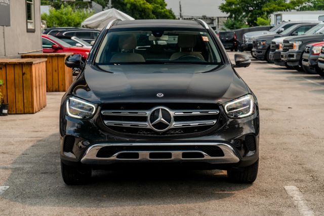 
								2020 Mercedes-Benz GLC GLC 300 Sport Utility 4D full									