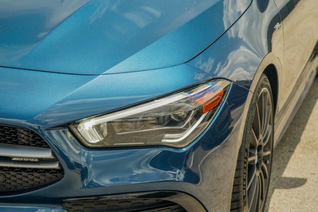 
								2020 Mercedes-Benz Mercedes-AMG CLA CLA 35 4MATIC Coupe 4D full									