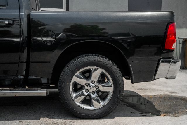 
								2016 Ram 1500 Crew Cab Big Horn Pickup 4D 5 1/2 ft full									