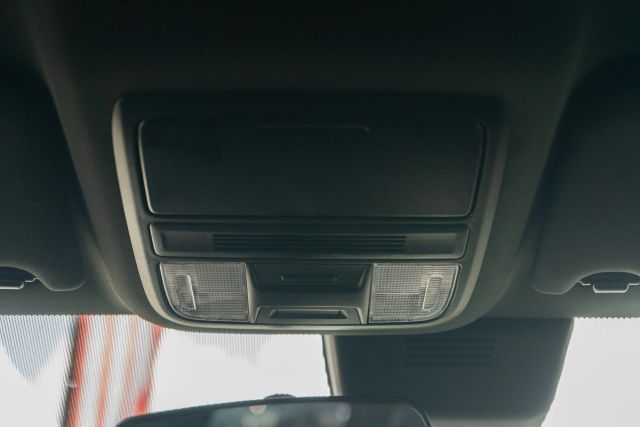 
								2020 Honda Accord Sport Sedan 4D full									