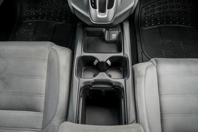 
								2018 Honda CR-V LX Sport Utility 4D full									