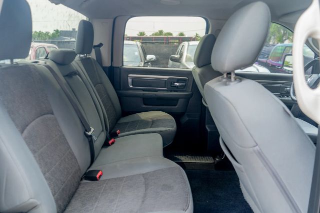 
								2016 Ram 1500 Crew Cab Big Horn Pickup 4D 5 1/2 ft full									