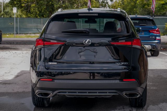 
								2021 Lexus NX 300 F SPORT SUV 4D full									