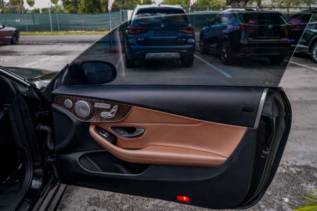 
								2018 Mercedes-Benz C-Class C 300 Cabriolet 2D full									