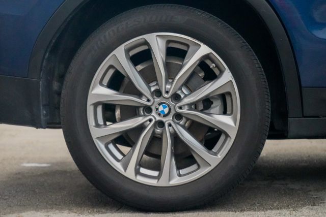 
								2019 BMW X3 sDrive30i Sport Utility 4D full									