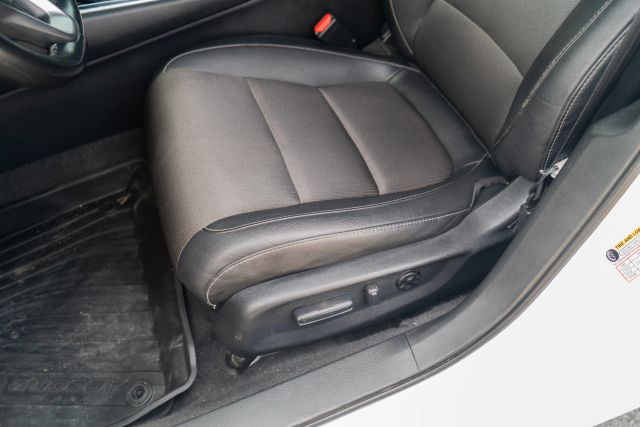 
								2020 Honda Accord Sport Sedan 4D full									