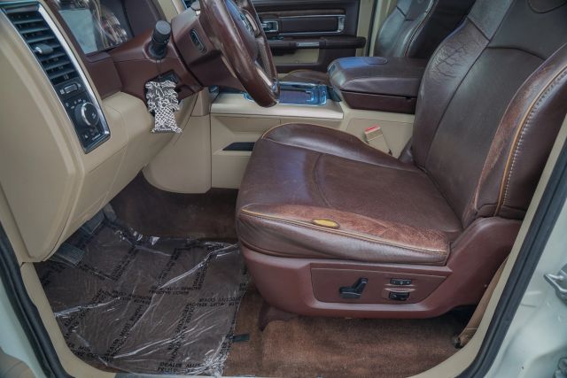 
								2018 Ram 3500 Crew Cab Laramie Longhorn Pickup 4D 8 ft full									