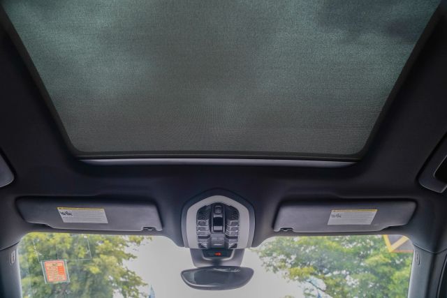 
								2018 Porsche Macan GTS Sport Utility 4D full									