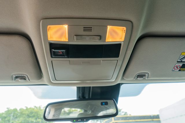 
								2020 Toyota Tacoma Double Cab SR5 Pickup 4D 6 ft full									