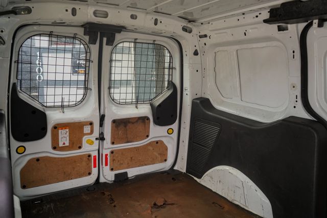 
								2016 Ford Transit Connect Cargo XL Van 4D full									