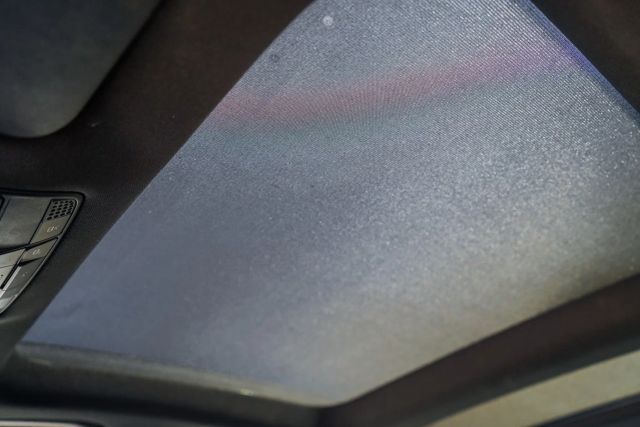 
								2017 Mercedes-Benz C-Class C 300 4MATIC Sedan 4D full									