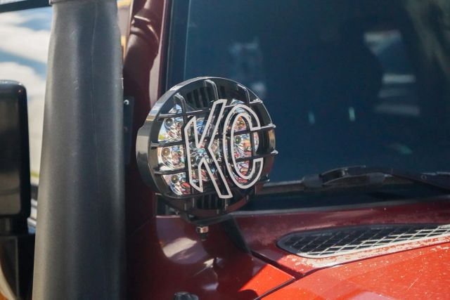 
								2008 Toyota FJ Cruiser Sport Utility 2D full									