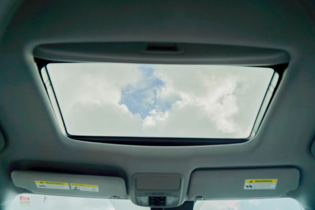 
								2020 Honda Pilot EX-L Sport Utility 4D full									