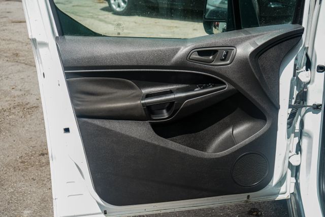 
								2016 Ford Transit Connect Cargo XL Van 4D full									