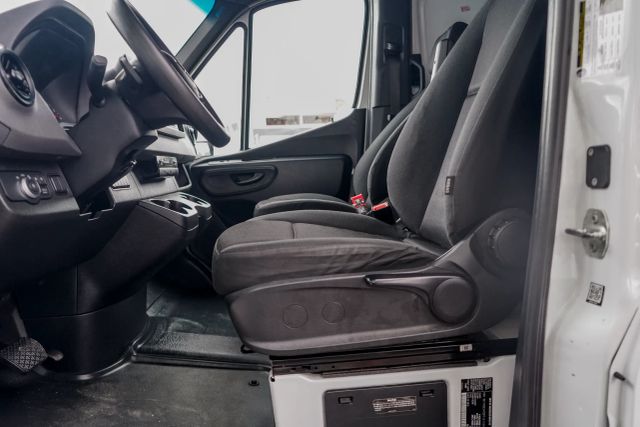 
								2023 Mercedes-Benz Sprinter 2500 Cargo High Roof w/170  WB Van 3D full									