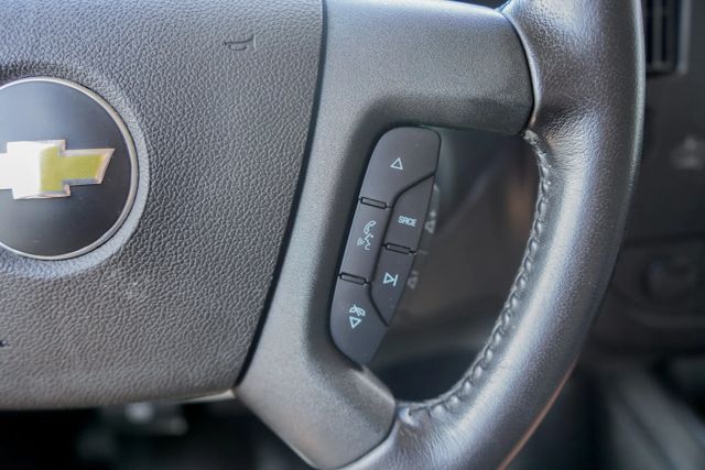 
								2021 Chevrolet Express 2500 Cargo Regular Van 3D full									