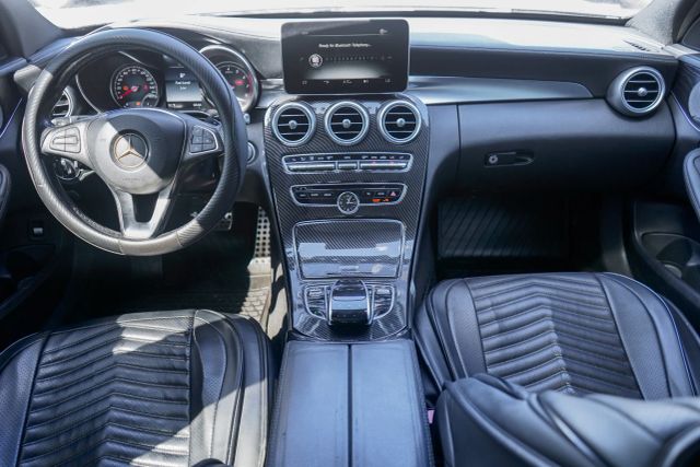 
								2017 Mercedes-Benz C-Class C 300 4MATIC Sedan 4D full									