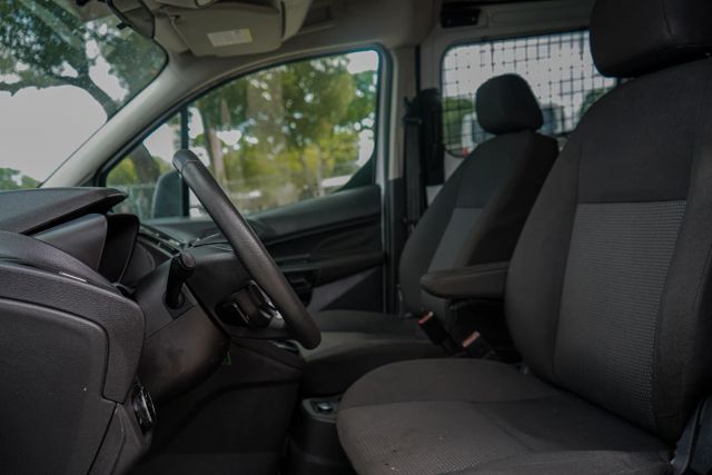 
								2016 Ford Transit Connect Cargo XL Van 4D full									