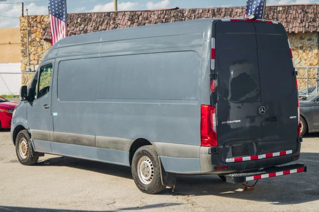 
								2019 Mercedes-Benz Sprinter 2500 Cargo High Roof w/170  WB Van 3D full									