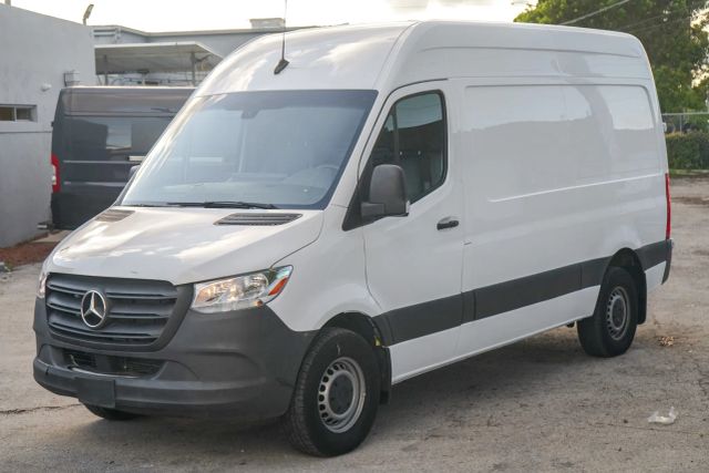 
								2021 Mercedes-Benz Sprinter 2500 Cargo High Roof w/144  WB Van 3D full									