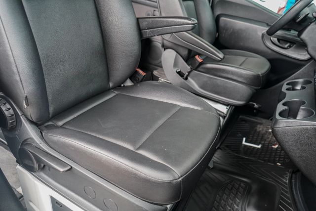 
								2021 Mercedes-Benz Sprinter 2500 Passenger High Roof w/144  WB Van 3D full									