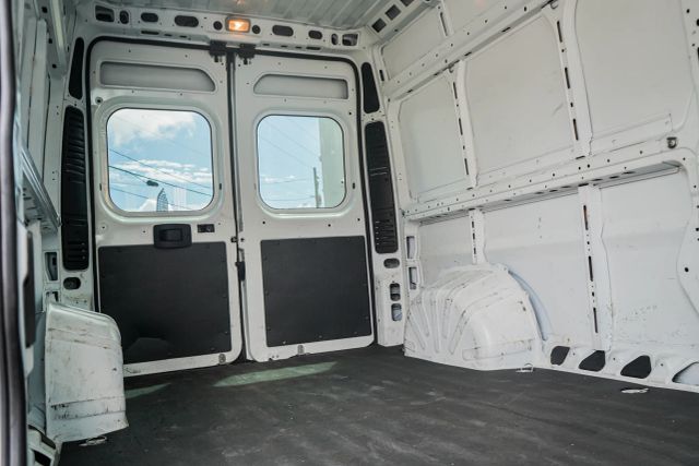 
								2021 Ram ProMaster Cargo Van 2500 High Roof Van 3D full									