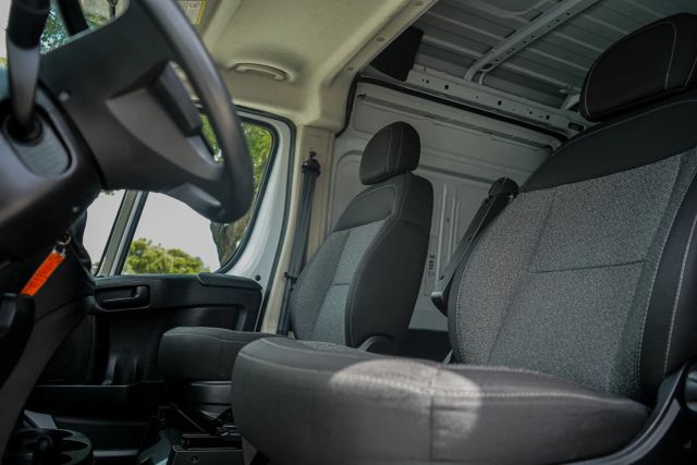 
								2021 Ram ProMaster Cargo Van 2500 High Roof Van 3D full									