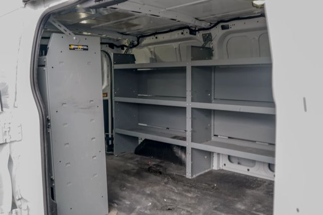 
								2017 Ford Transit 250 Van Low Roof w/60/40 Side Door w/RWB Van 3D full									