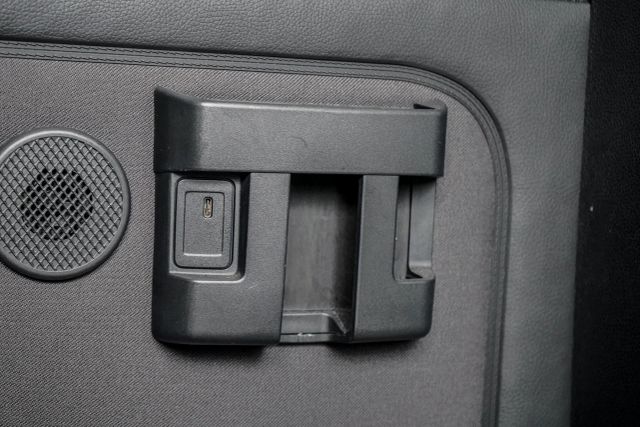 
								2021 Mercedes-Benz Sprinter 2500 Passenger High Roof w/144  WB Van 3D full									