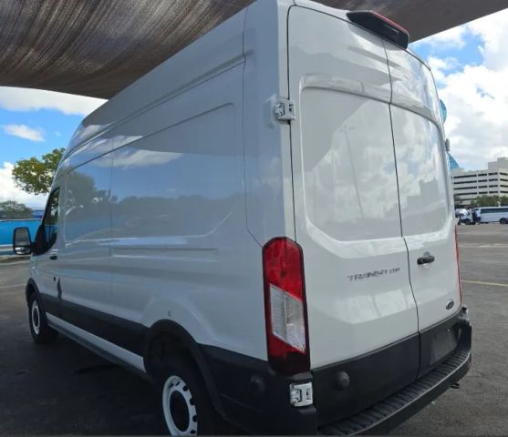 
								2022 Ford Transit 250 Cargo Van High Roof Van 3D full									