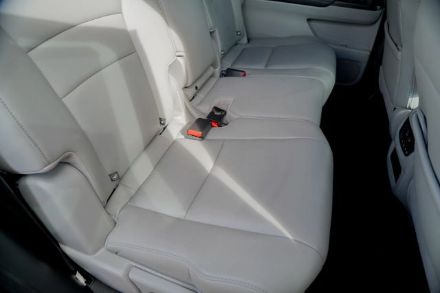 
								2020 Honda Pilot EX-L Sport Utility 4D full									