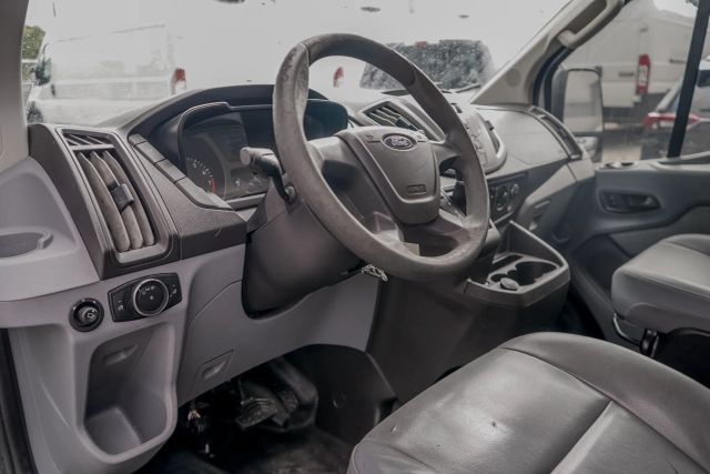 
								2017 Ford Transit 250 Van Low Roof w/60/40 Side Door w/RWB Van 3D full									