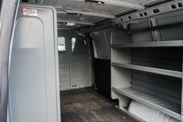 
								2017 Chevrolet Express 2500 Cargo Extended Van 3D full									