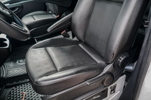 
								2021 Mercedes-Benz Sprinter 2500 Passenger High Roof w/144  WB Van 3D full									