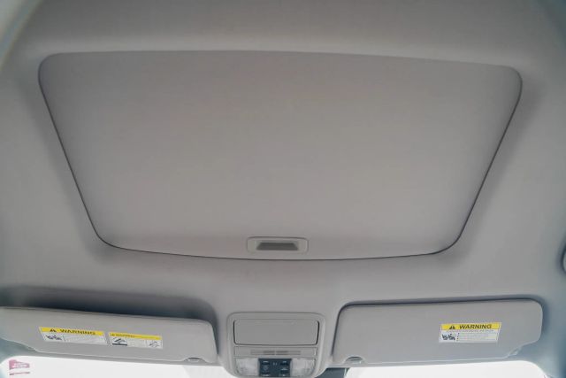 
								2020 Honda Pilot EX-L Sport Utility 4D full									