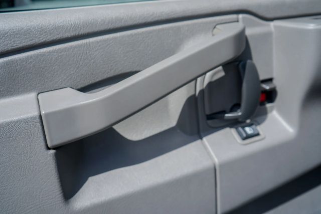 
								2021 Chevrolet Express 2500 Cargo Regular Van 3D full									