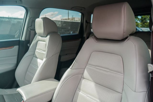 
								2020 Honda CR-V EX-L Sport Utility 4D full									