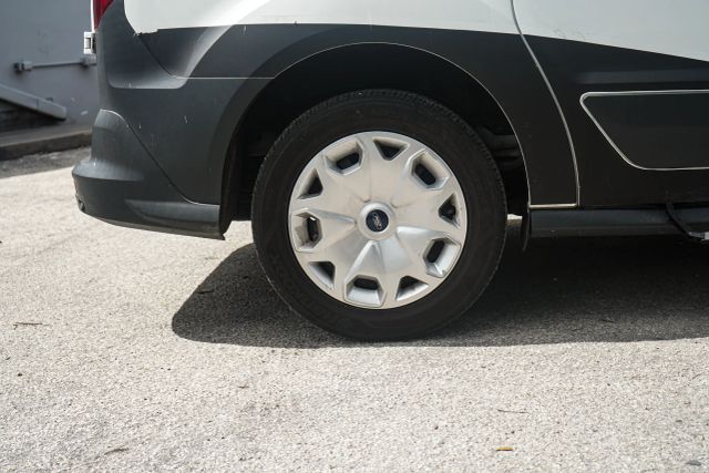 
								2016 Ford Transit Connect Cargo XL Van 4D full									