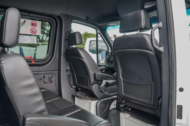 
								2021 Mercedes-Benz Sprinter 2500 Passenger High Roof w/144  WB Van 3D full									