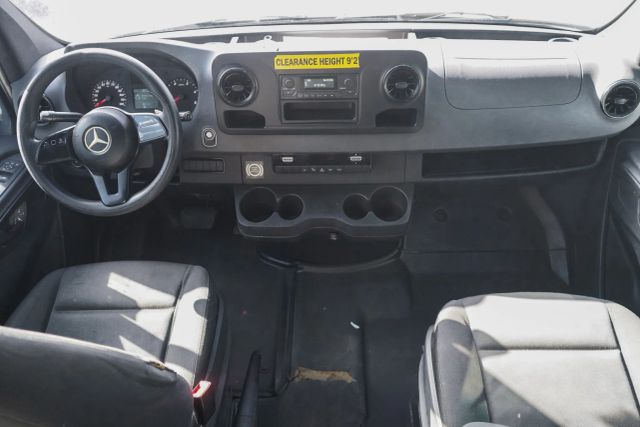 
								2019 Mercedes-Benz Sprinter 2500 Cargo High Roof w/170  WB Van 3D full									