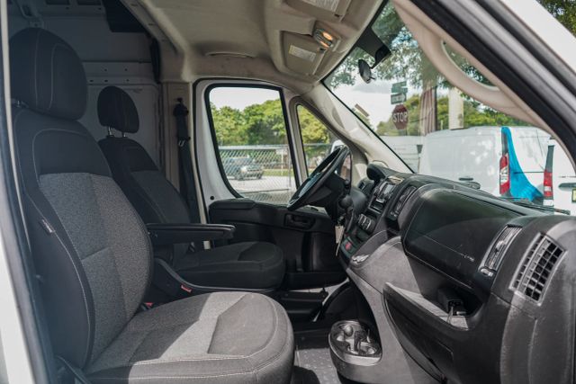 
								2021 Ram ProMaster Cargo Van 2500 High Roof Van 3D full									