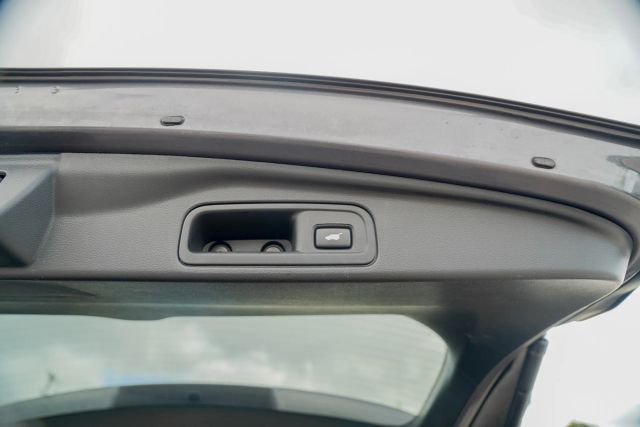 
								2020 Honda Pilot EX-L Sport Utility 4D full									