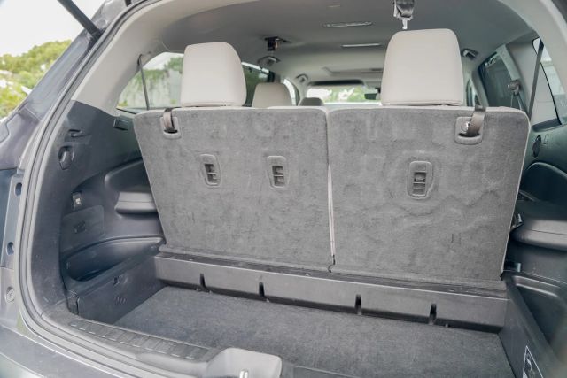 
								2020 Honda Pilot EX-L Sport Utility 4D full									