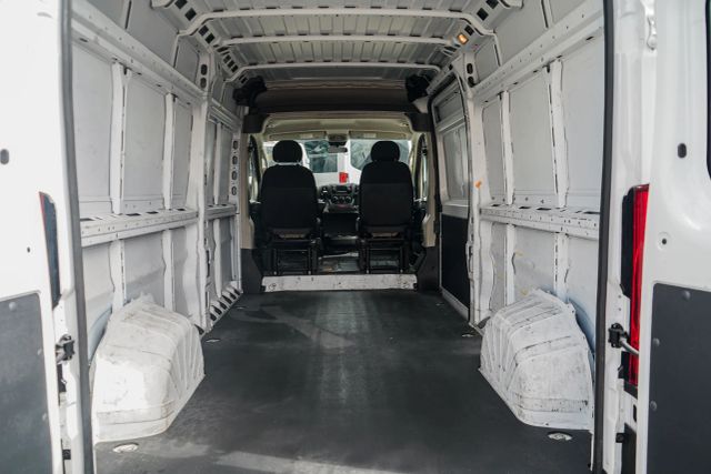 
								2021 Ram ProMaster Cargo Van 2500 High Roof Van 3D full									