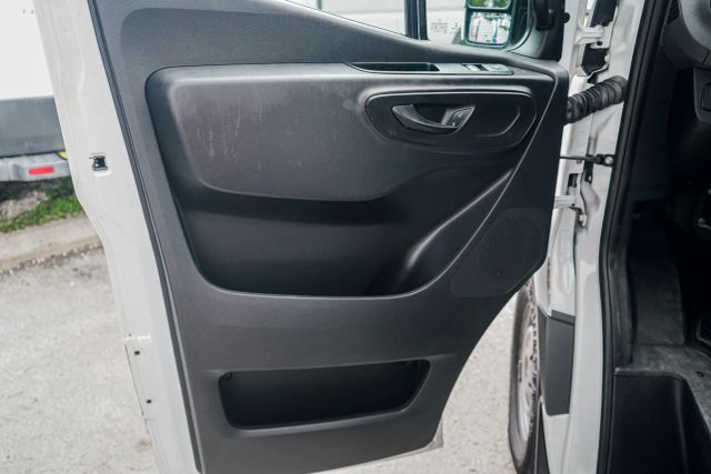 
								2021 Mercedes-Benz Sprinter 2500 Passenger High Roof w/144  WB Van 3D full									