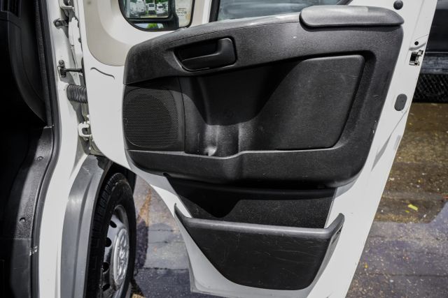 
								2016 Ram ProMaster Cargo Van 2500 High Roof Van 3D full									