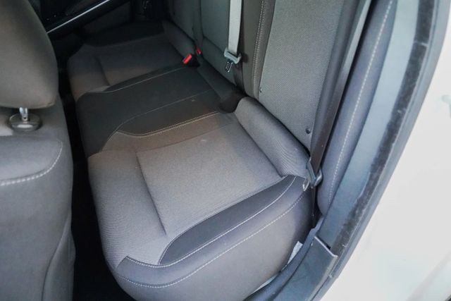 
								2020 Dodge Charger SXT Sedan 4D full									